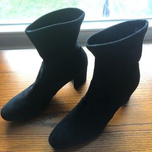 Stuart Weitzman Maelie Suede Booties US W 7.5